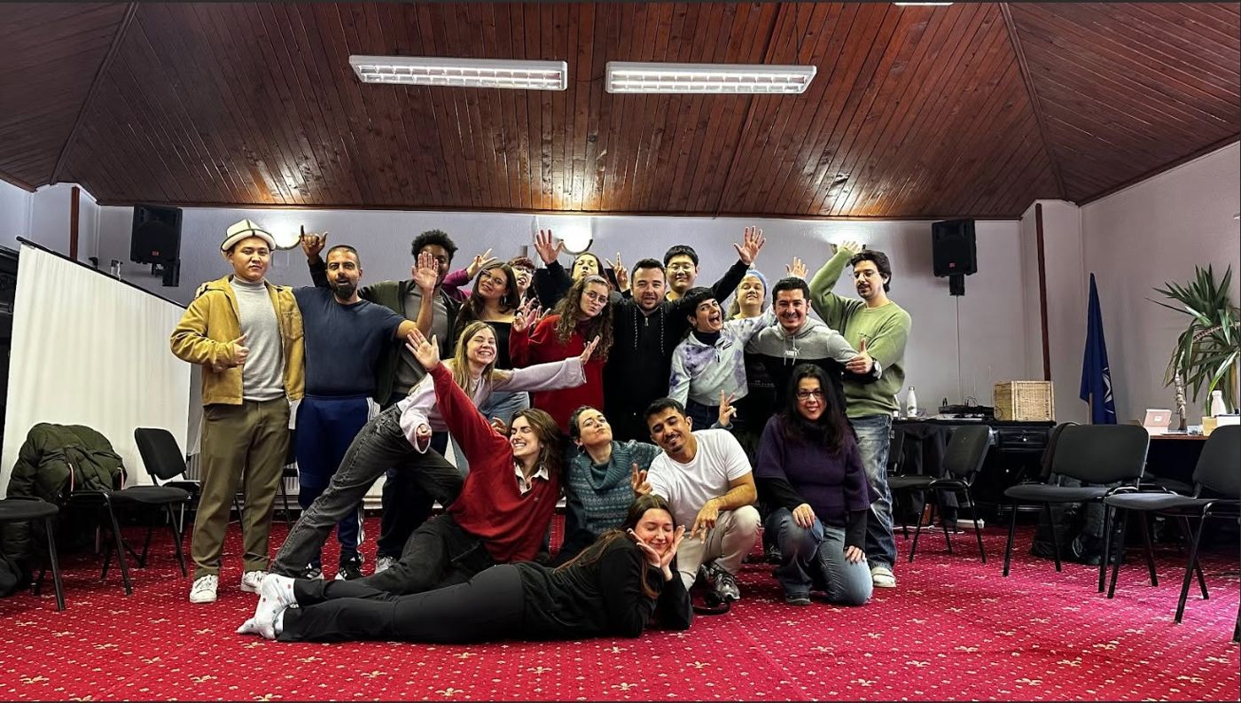 Solidarity International volunteers and participants